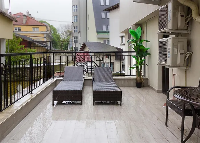 شقة Three Private Near Port Of By Flat Mаnager فارنا