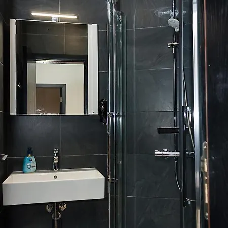 Three Private Near Port Of By Flat Mаnager Appartement Varna