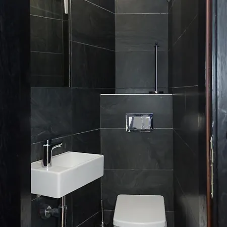 Three Private Near Port Of By Flat Mаnager Varna