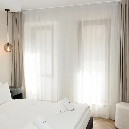 Three Private Near Port Of By Flat Mаnager Varna